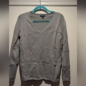 Tommy Hilfiger Light Gray V-Neck Pullover